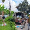 Petugas Gabungan Tertibkan APK di Kecamatan Gunung Putri Saat Masuki Masa Tenang Kampanye